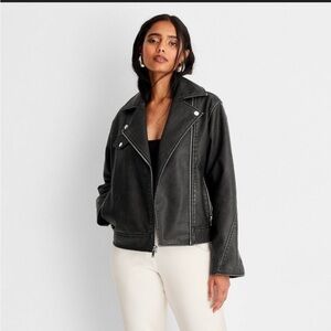 💕Universal Thread Faux Leather Moto Jacket size S